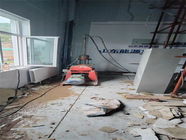 伊通地基基础下沉墙体裂缝加固注浆顶升施工